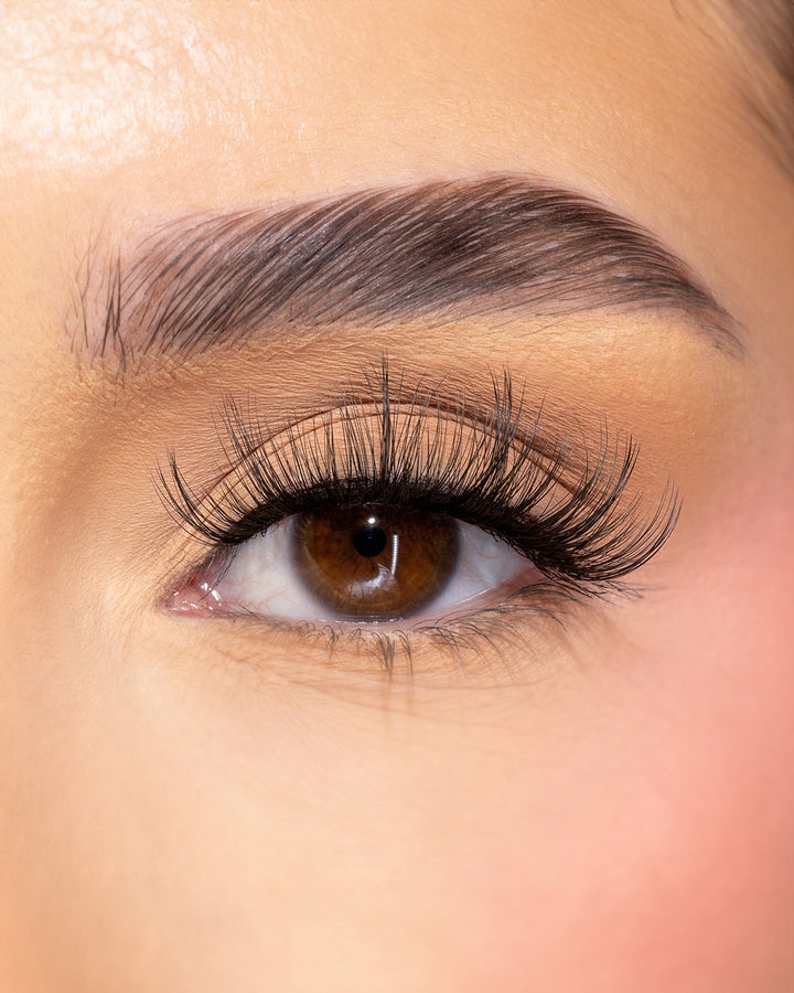 Vegas Volume Lashes