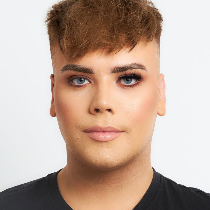 FL4 Lashes